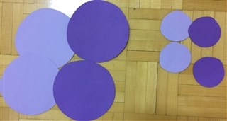 Purple paper circles